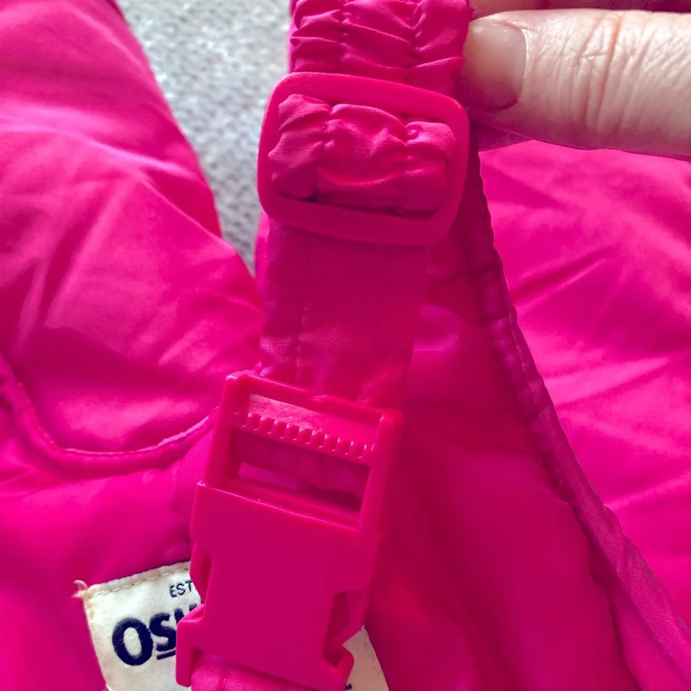 OshKosh Bgosh bright cheerful